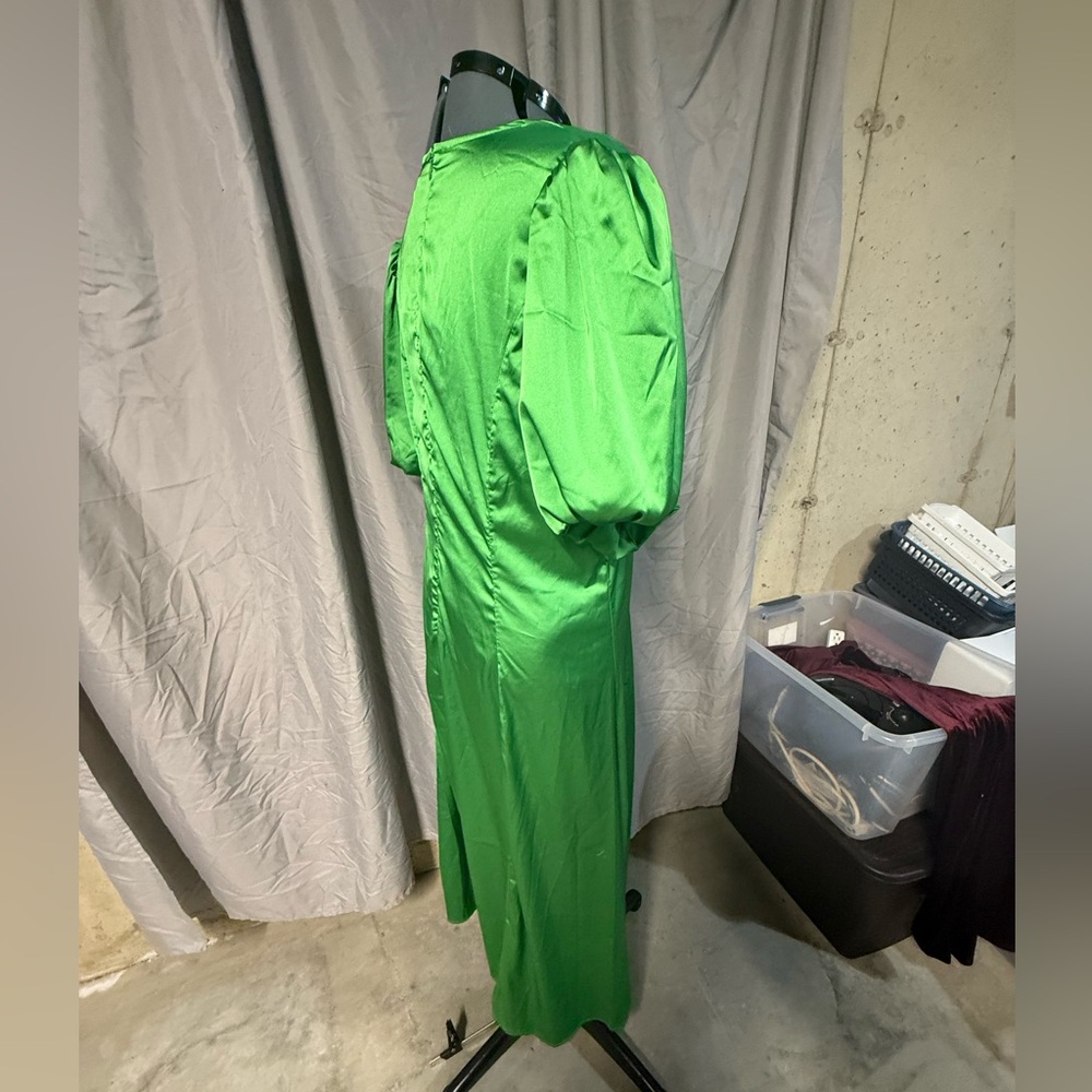 *Proud Poppy Kelly Green Satin Dress View 2